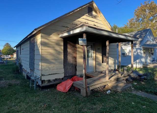 Property at 1118 6th St, Lincoln, IL 62656