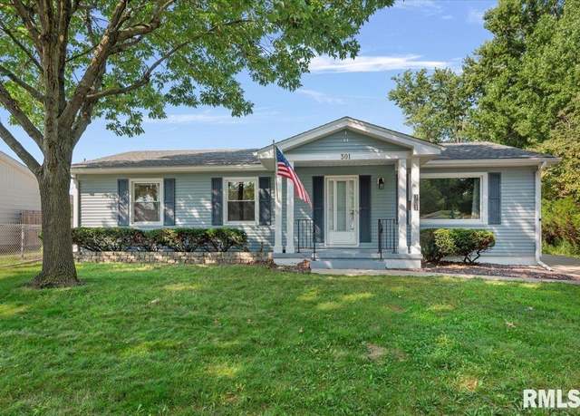 Property at 301 Collier Dr, Springfield, IL 62704, 3 beds, 2.5 baths