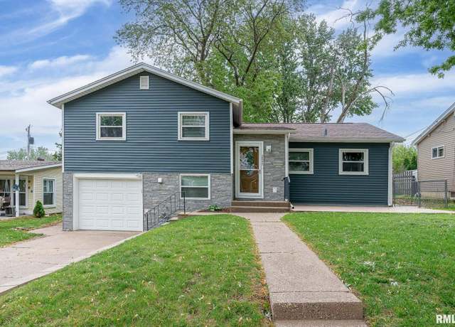 Property at 2845 Washington Ln, Davenport, IA 52804, 3 beds, 1.5 baths