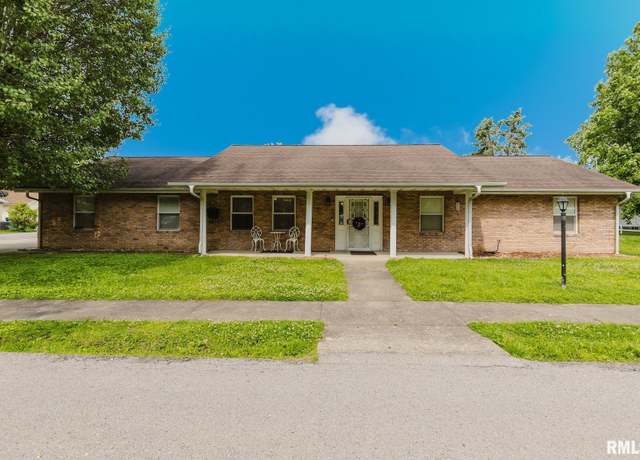 Property at 506 S Aikman St, Marion, IL 62959, 3 beds, 2 baths