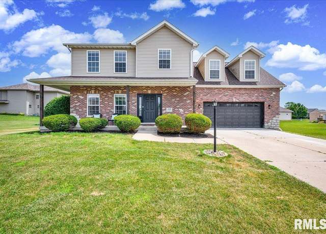 Property at 819 Grandyle Dr, Washington, IL 61571, 5 beds, 3.5 baths