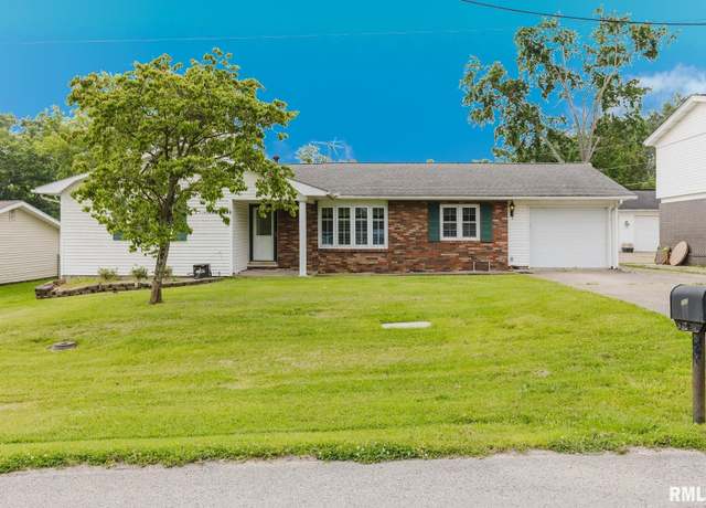 Property at 1007 Mchaney Rd, Harrisburg, IL 62946, 3 beds, 2.5 baths