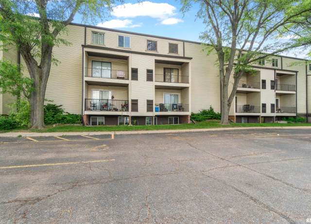 Property at 3119 W Willow Knolls Rd Unit 36B, Peoria, IL 61614, 2 beds, 1.5 baths