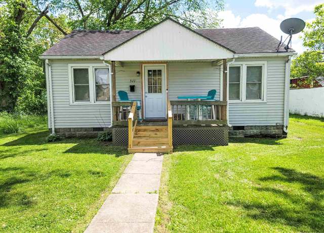 Property at 511 W 4th St, Flora, IL 62839, 2 beds, 1 bath
