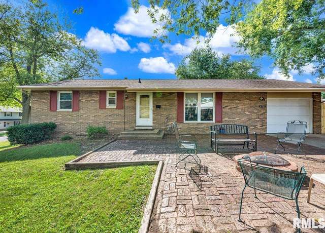 Property at 6707 N Rockvale Dr, Peoria, IL 61614, 4 beds, 2 baths
