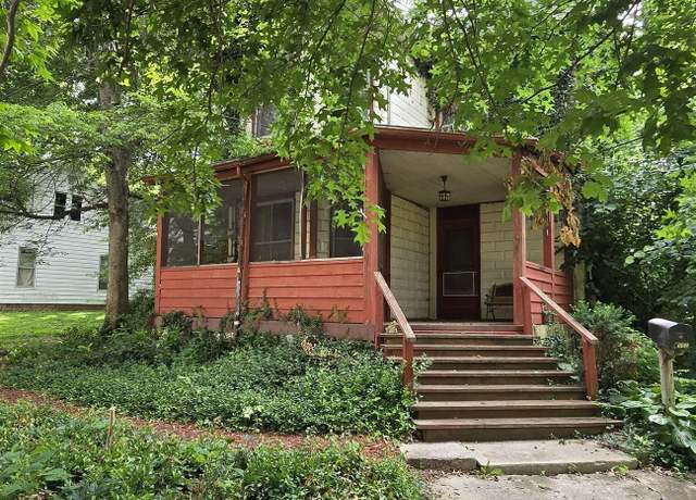 Property at 602 N Bridge St, Carbondale, IL 62901, 3 beds, 1 bath