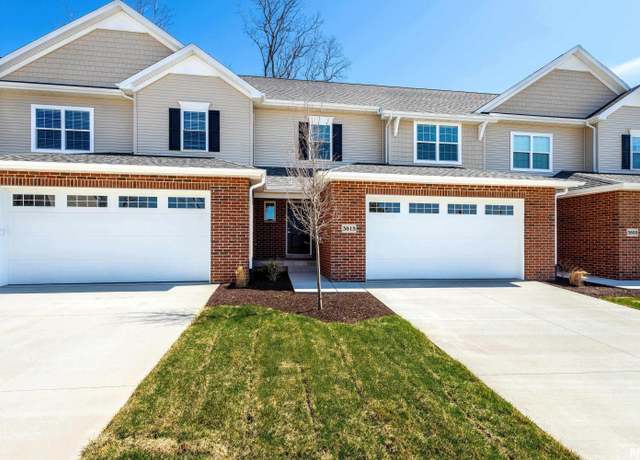 Property at 3815 Orchard Dr, Bettendorf, IA 52722, 3 beds, 2.5 baths