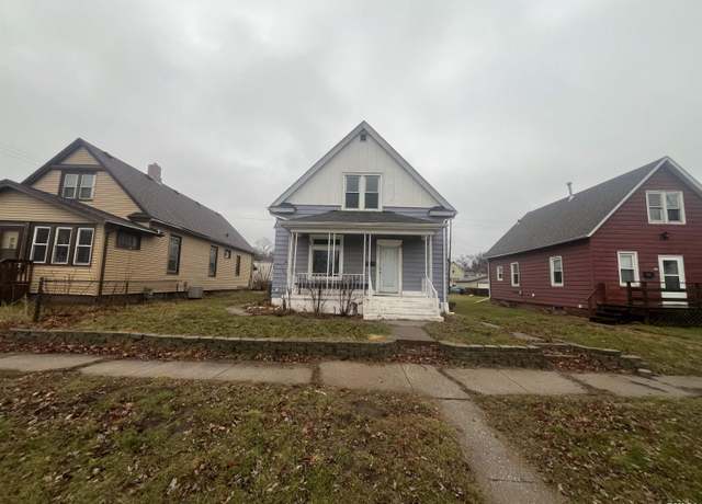 Property at 516 12th Ave, Rock Island, IL 61201, 5 beds, 2 baths