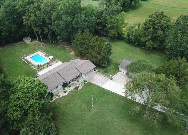 Property at 223 Eakin Grove Church Rd, Benton, IL 62812, 4 beds, 3 baths