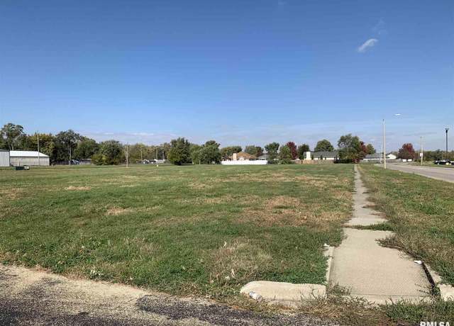 Property at 1200 Knoll Pointe Pl, Springfield, IL 62704