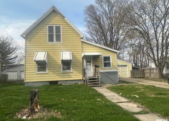 Property at 859 Mulberry St, Galesburg, IL 61401, 3 beds, 1 bath
