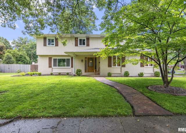 Property at 160 Cypress Point Dr, Springfield, IL 62704, 4 beds, 2.5 baths