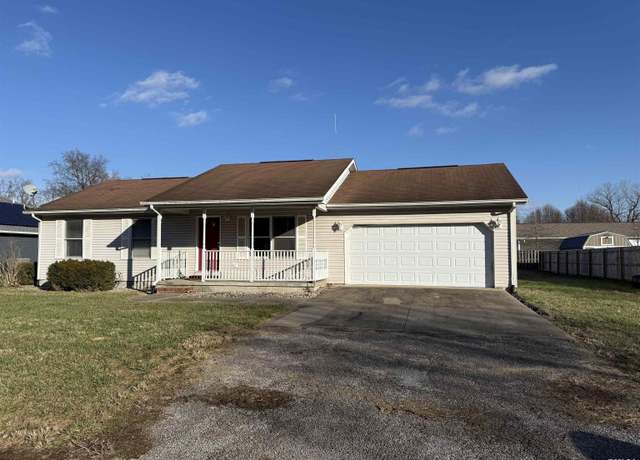 Property at 3120 Weaver Rd, Herrin, IL 62948, 3 beds, 2 baths