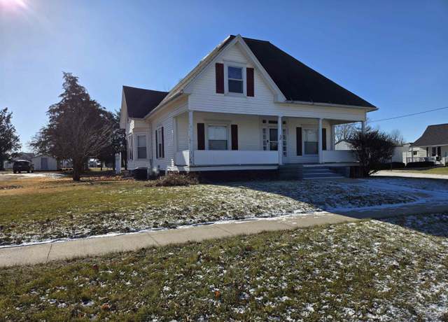Property at 505 W Main St, La Harpe, IL 61450, 3 beds, 1 bath