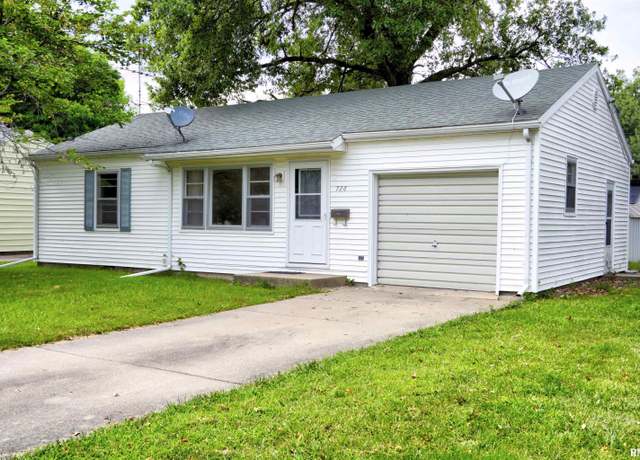 Property at 726 Bobby Ave, Macomb, IL 61455, 2 beds, 1 bath