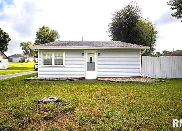 Property at 11224 State Route 29 Dr, Pekin, IL 61554, 3 beds, 1 bath