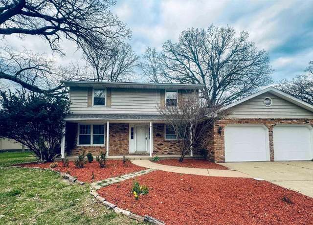 Property at 11046 N Buckskin Ct, Peoria, IL 61615, 4 beds, 3 baths