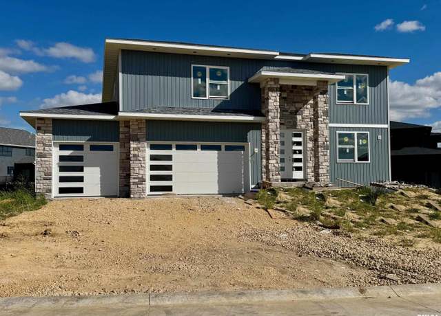 Property at 6589 Blackbird Ln, Bettendorf, IA 52722, 5 beds, 5.5 baths