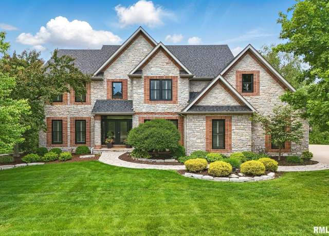 Property at 6531 Eagle Ridge Rd, Bettendorf, IA 52722, 4 beds, 4.5 baths