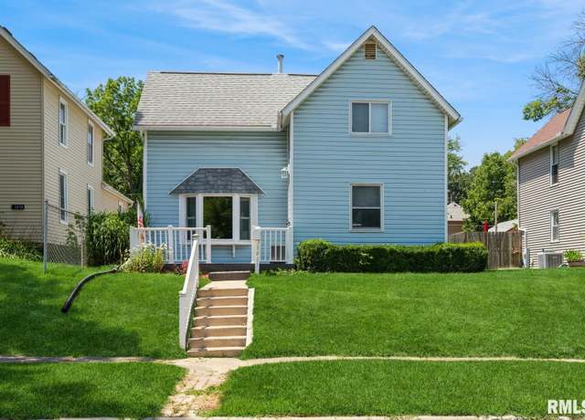Property at 1011 25th St, Moline, IL 61265-2237, 3 beds, 1 bath