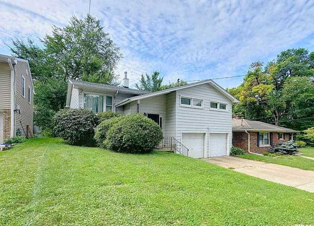 Property at 914 22nd Ave, East Moline, IL 61244-2536, 3 beds, 2 baths