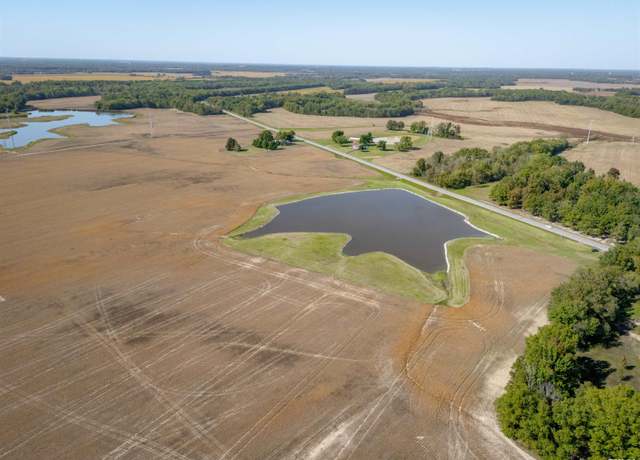 Property at 0000 N Park Ave, Herrin, IL 62948