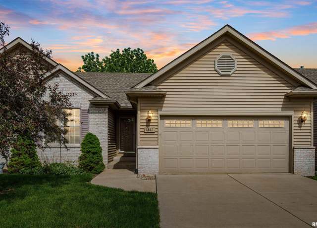 Property at 1357 Pinnacle Pines Ct, Bettendorf, IA 52722, 3 beds, 2.5 baths
