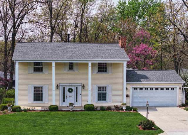 Property at 6613 N Greenmont Rd, Peoria, IL 61614, 5 beds, 3 baths