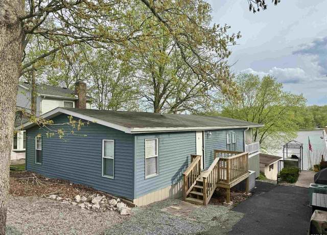Property at 13537 S Egypt Shores Dr, Creal Springs, IL 62922, 3 beds, 1 bath