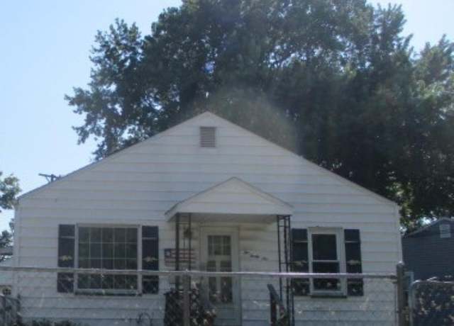 Property at 246 Haffner Blvd, Canton, IL 61520, 2 beds, 1 bath