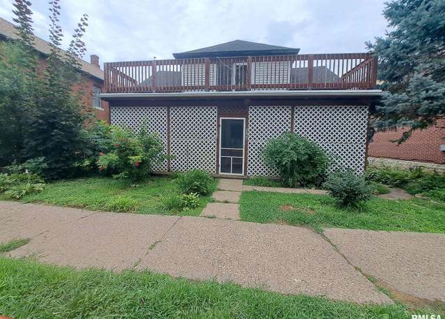 Property at 2764 Central Ave, Dubuque, IA 52001, 4 beds, 2 baths
