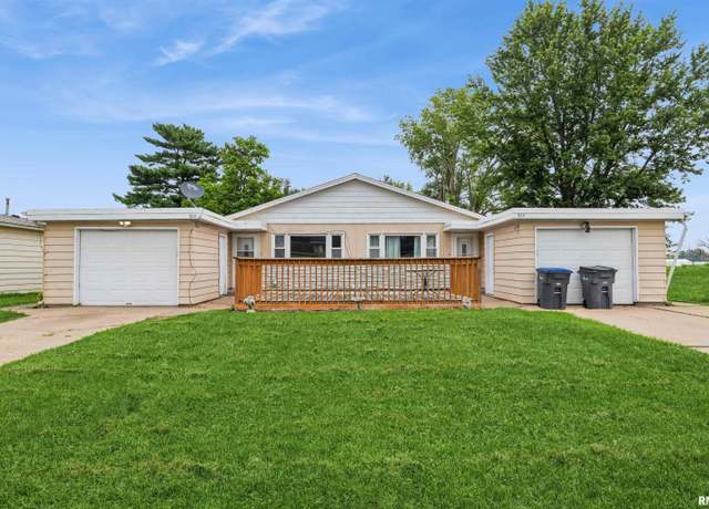 Property at 923-925 E 2nd Ave, Milan, IL 61264, 6 beds, 2 baths