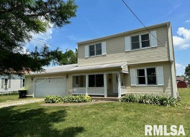 Property at 1228 S Clay Ave, Jacksonville, IL 62650, 3 beds, 1.5 baths