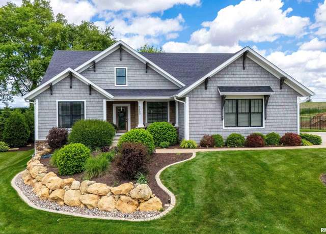 Property at 6250 Whispering Hill Ct, Bettendorf, IA 52722, 4 beds, 3.5 baths