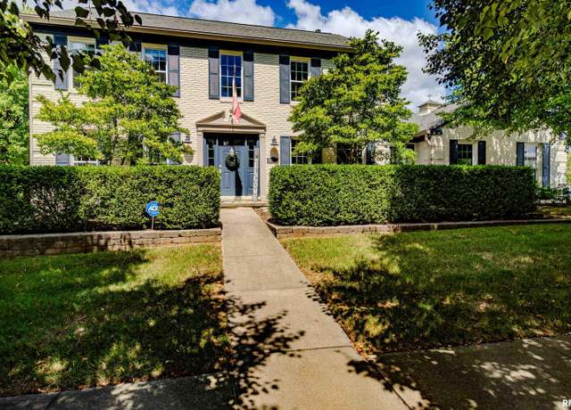 Property at 20 Brompton Ct, Bloomington, IL 61704, 5 beds, 3.5 baths