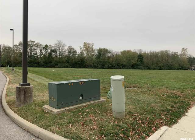 Property at 2716 Montvale Dr, Springfield, IL 62704
