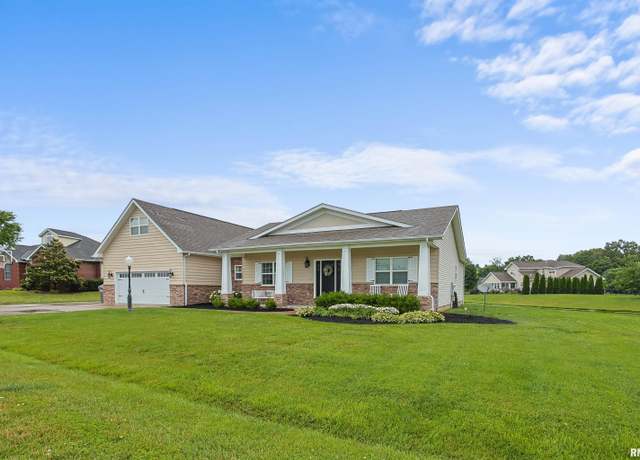 Property at 1402 Nicole Ln, Carterville, IL 62918, 4 beds, 3.5 baths