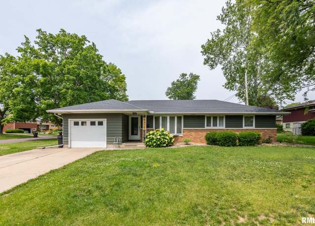 Property at 4415 N Rosemead Dr, Peoria, IL 61614, 3 beds, 1 bath