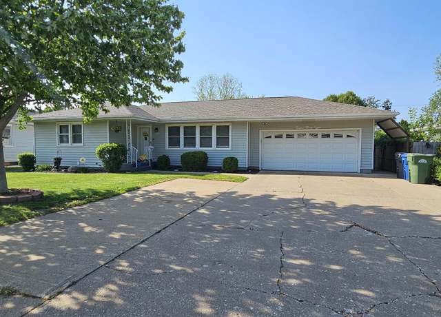 Property at 1238 8th Avenue North, Clinton, IA 52732, 3 beds, 2 baths