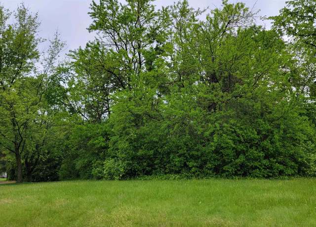Property at 132 Glenview Dr, Sherrard, IL 61281