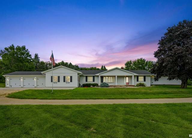 Property at 29199 170th Ave, Long Grove, IA 52756, 5 beds, 4 baths