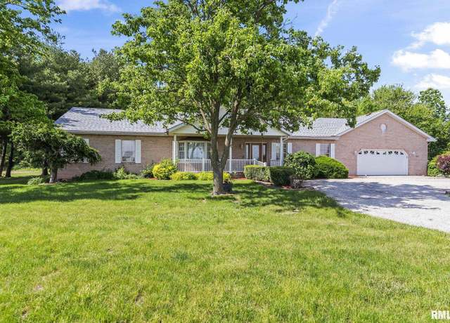 Property at 2087 N 700 East Rd, Edinburg, IL 62531, 3 beds, 2 baths
