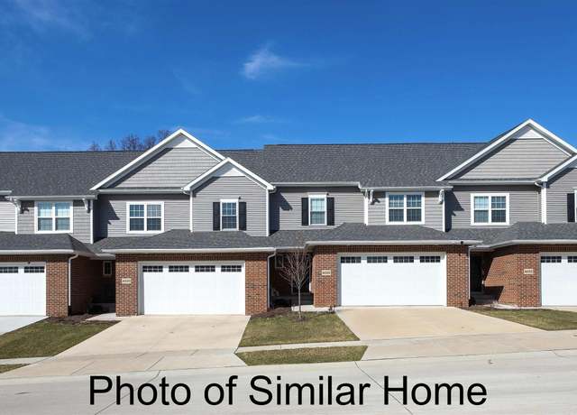 Property at 3826 Orchard Dr, Bettendorf, IA 52722, 3 beds, 2.5 baths