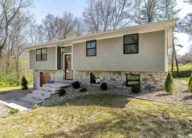 Property at 34 Blessing Cir, Murphysboro, IL 62966, 4 beds, 3 baths