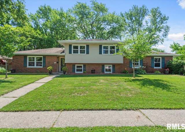 Property at 52 Squires Rd, Springfield, IL 62704, 3 beds, 2 baths