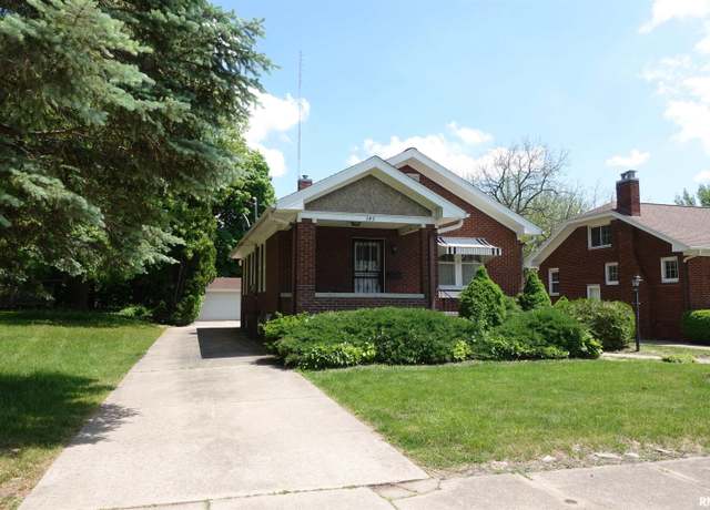 Property at 345 Division St, Galesburg, IL 61401, 2 beds, 2 baths