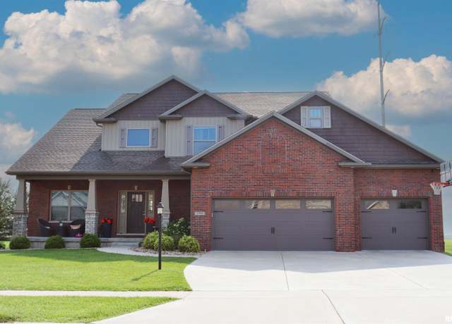 Property at 1709 Rustic Oak Dr, Washington, IL 61571, 6 beds, 5 baths