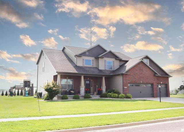 Property at 1709 Rustic Oak Dr, Washington, IL 61571, 6 beds, 5 baths