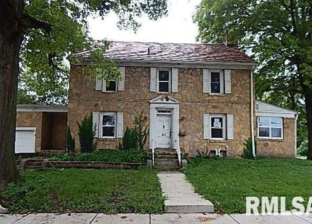 Property at 412 W 9th St, Sterling, IL 61081, 4 beds, 1.5 baths