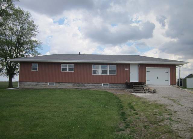 Property at 16827 2850 E, Forest City, IL 61532-0000, 3 beds, 1.5 baths